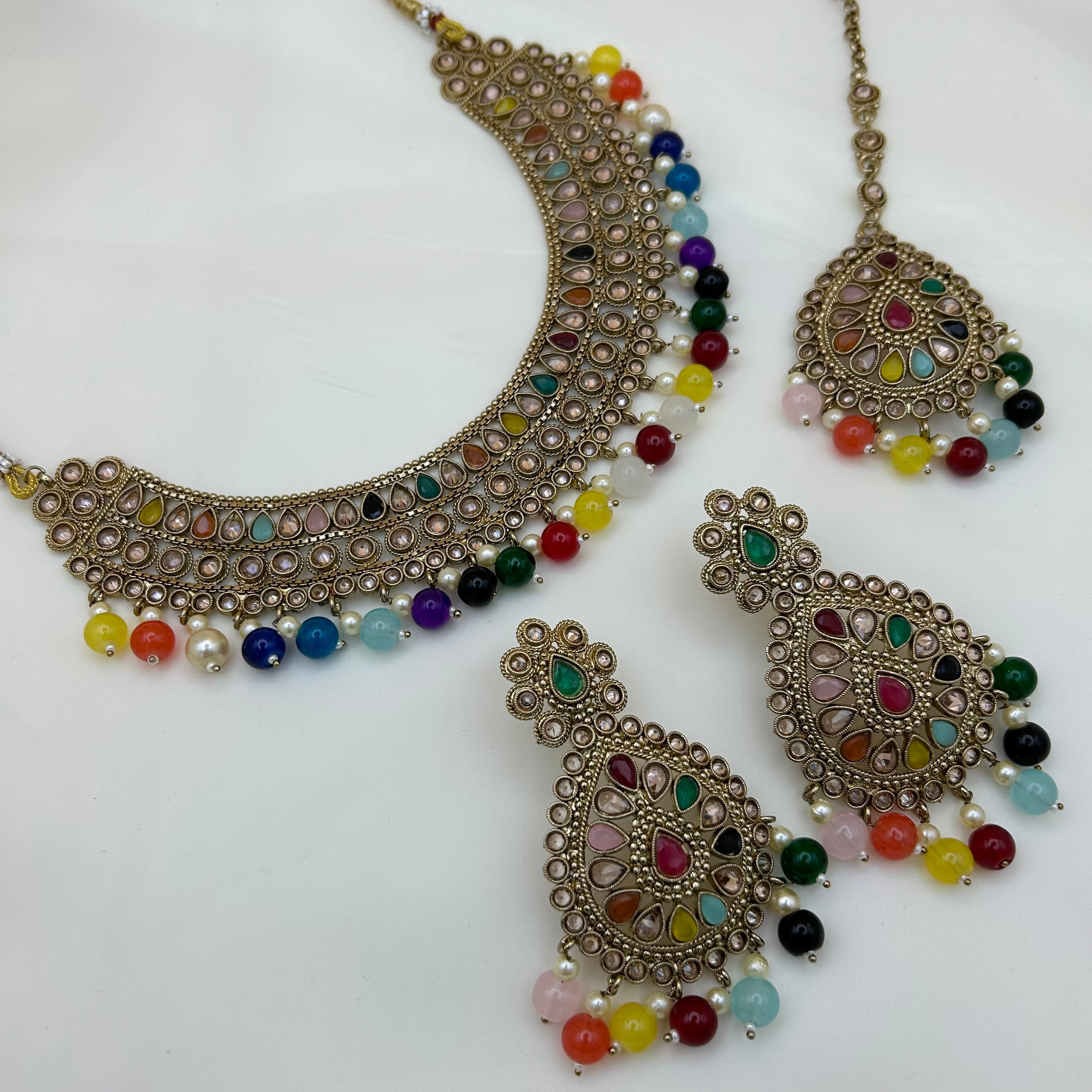 Ruchi Necklace Set