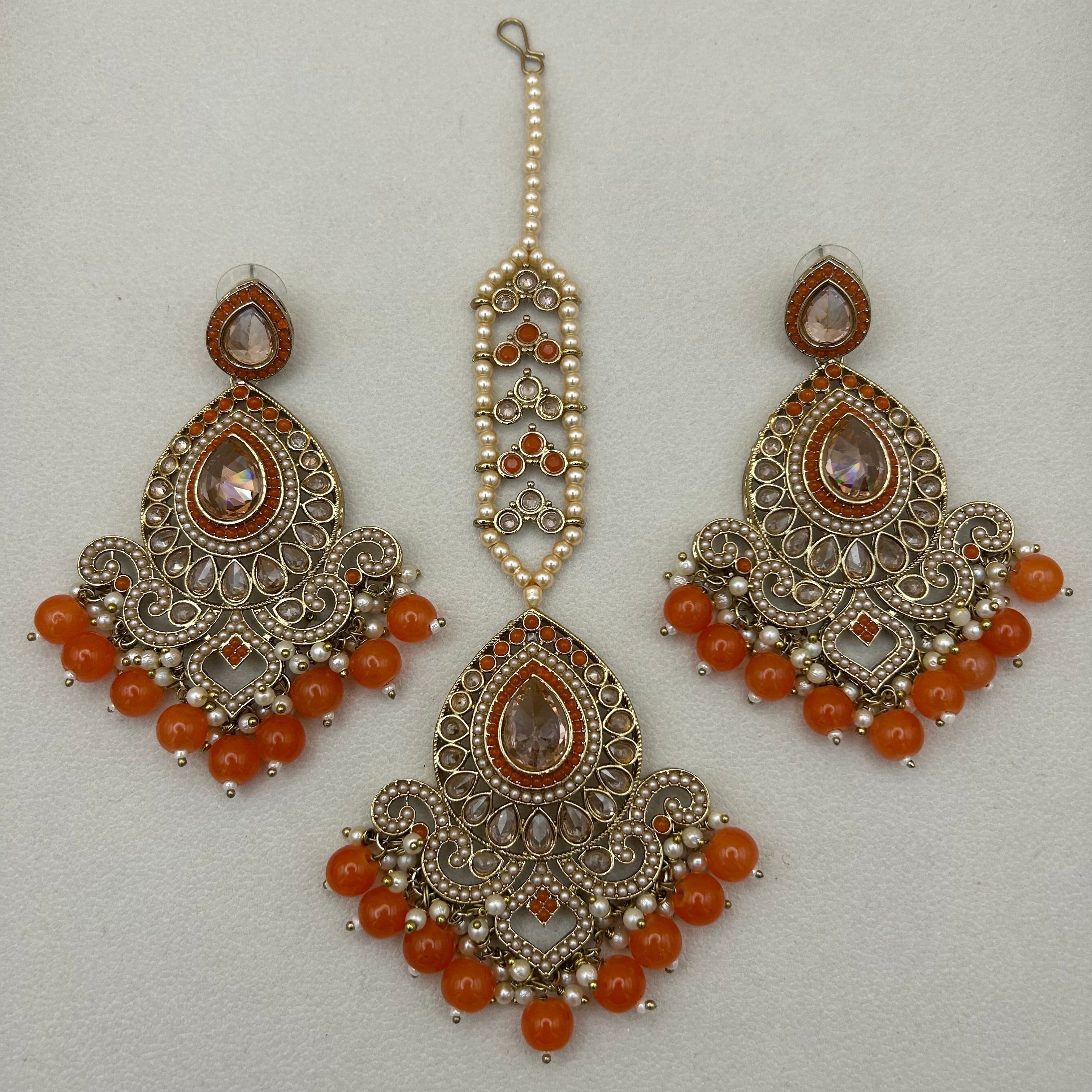 Mohini Tikka Set